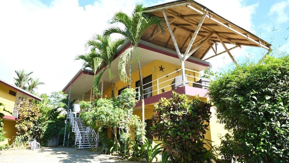 Hotel Luz De Luna Bahia Ballena Uvita Exterior photo
