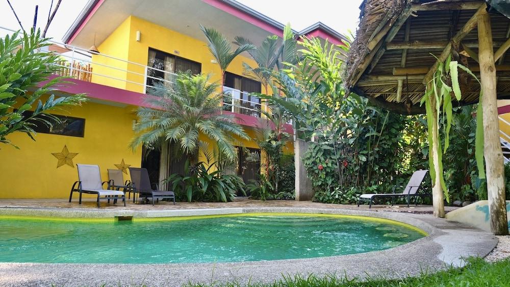 Hotel Luz De Luna Bahia Ballena Uvita Exterior photo