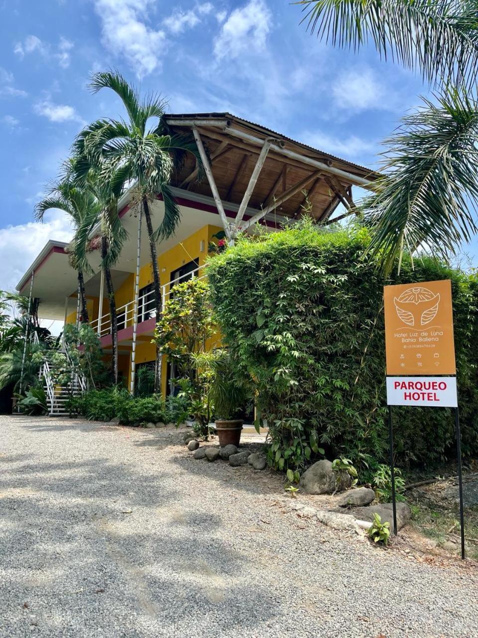 Hotel Luz De Luna Bahia Ballena Uvita Exterior photo