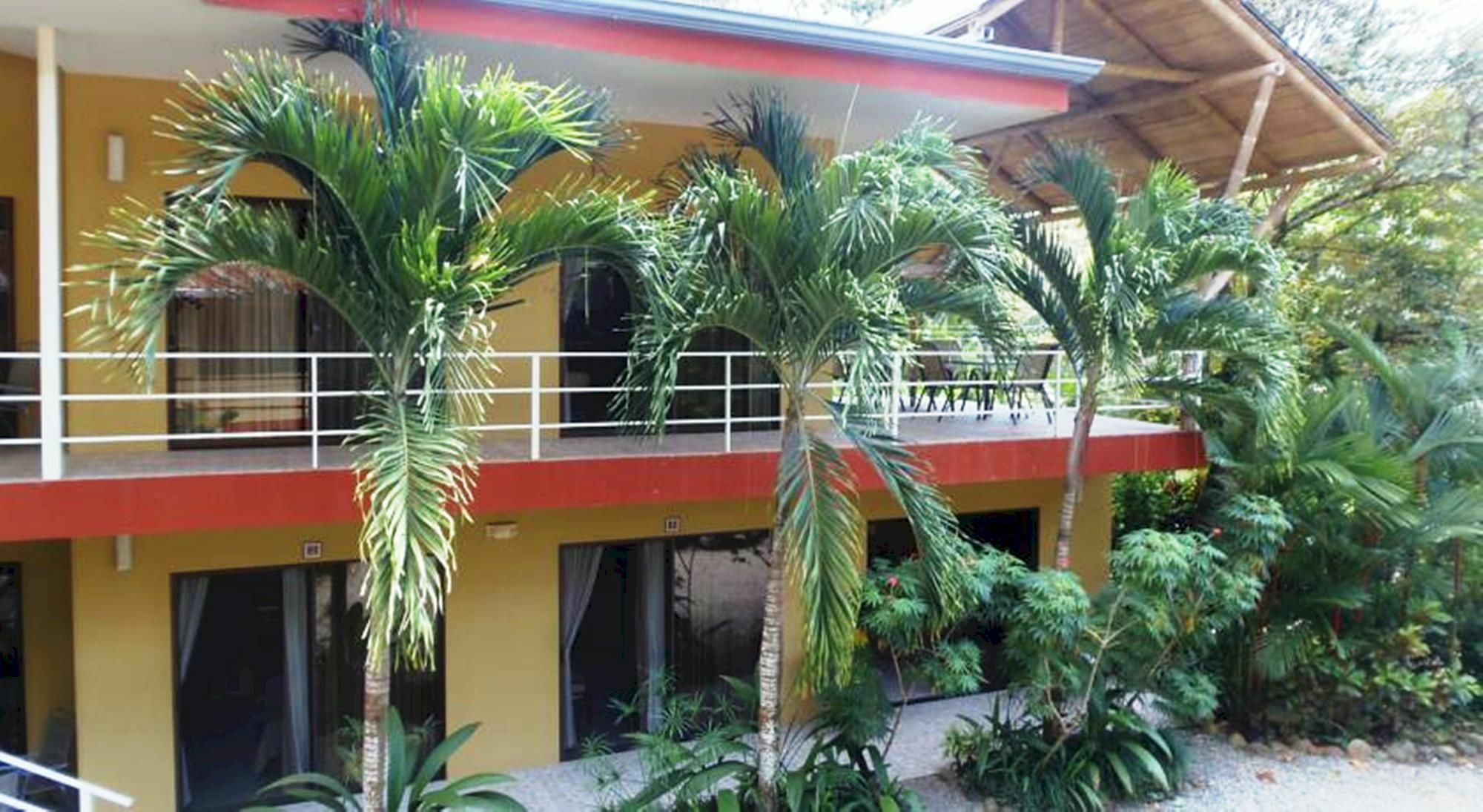 Hotel Luz De Luna Bahia Ballena Uvita Exterior photo